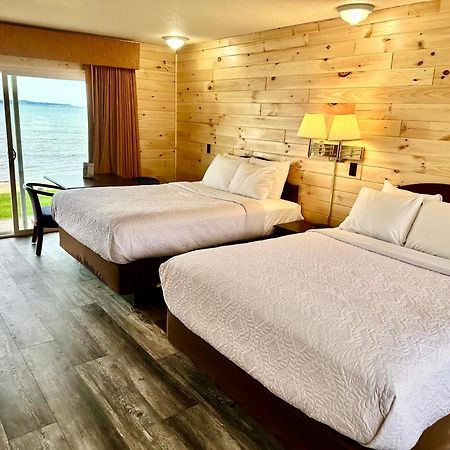 Sunrise Beach Motel Mackinaw City Ngoại thất bức ảnh