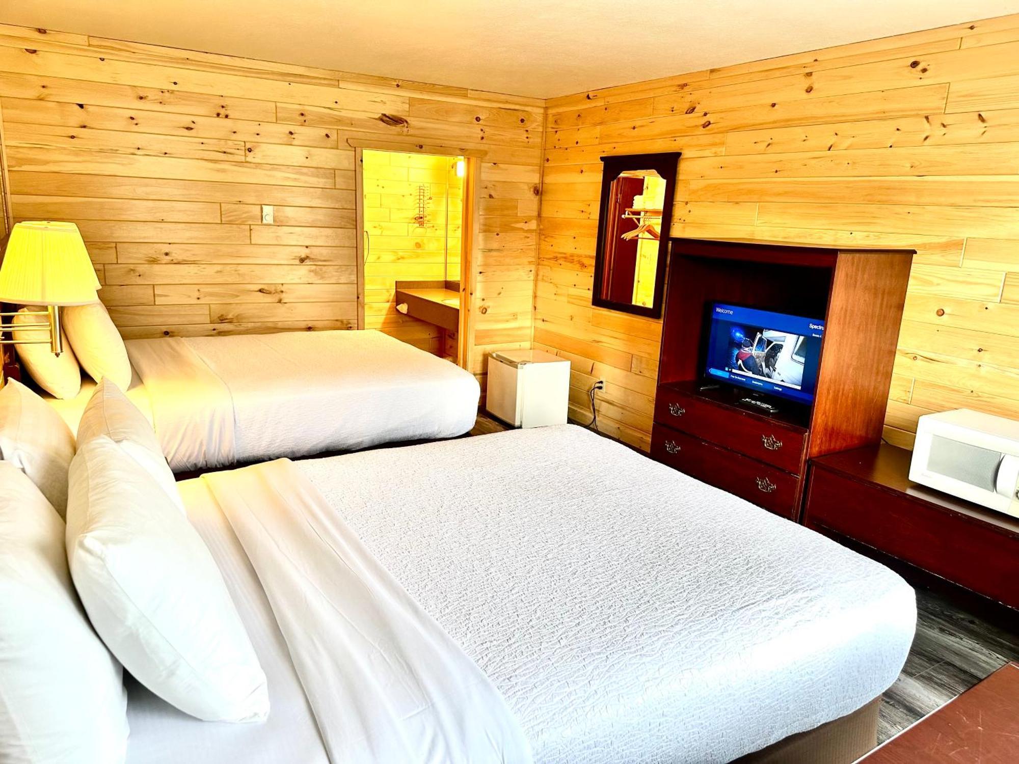 Sunrise Beach Motel Mackinaw City Ngoại thất bức ảnh