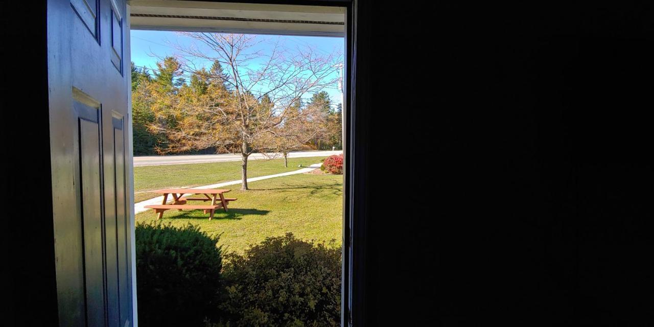 Sunrise Beach Motel Mackinaw City Ngoại thất bức ảnh